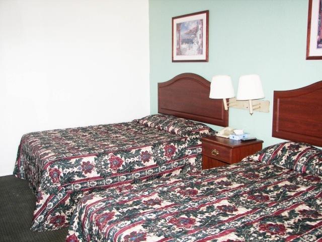 Quest Inn Вітерфорд Номер фото