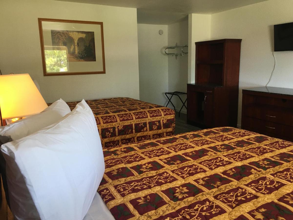 Quest Inn Вітерфорд Екстер'єр фото